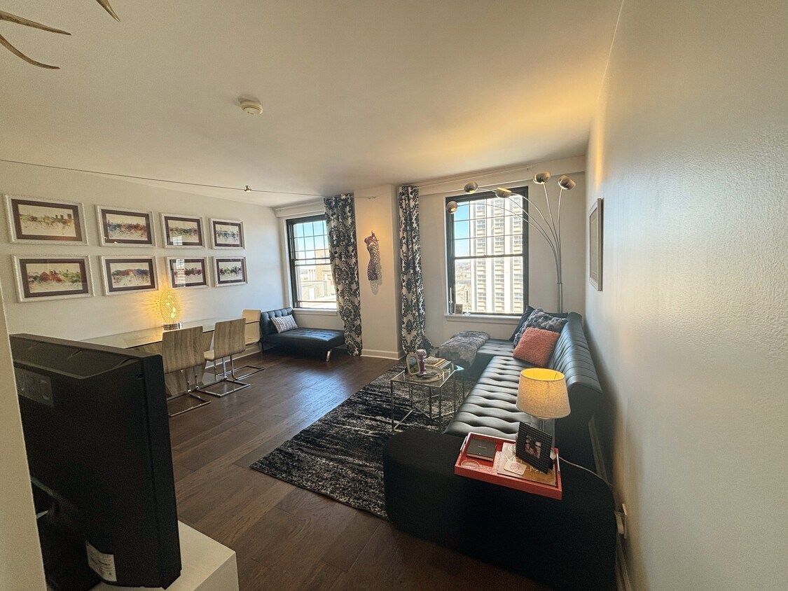Sleek and light-filled - 109 N Main St