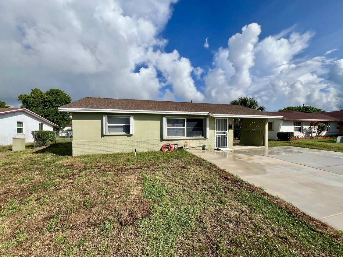 Photo - 603 Clear Lake Ave (West Palm Beach, FL)