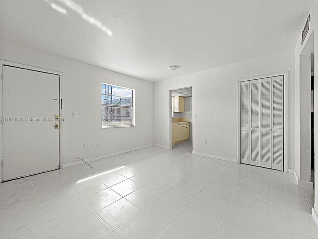 Foto del edificio - 10305 SW 40th St