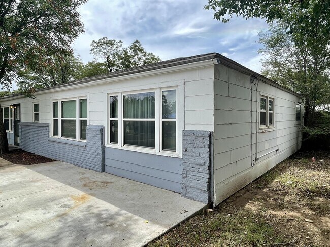 Foto del edificio - 4205 41st St