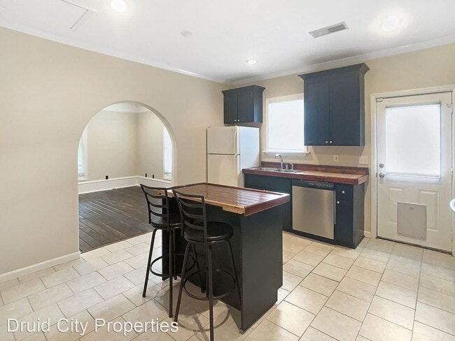 Building Photo - 3 br, 2 bath House - 2303 22nd Street