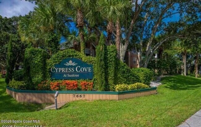 Foto del edificio - 7667 N Wickham Rd