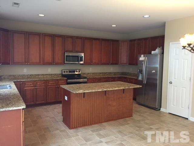 Foto del edificio - 4 Spicewood Ct