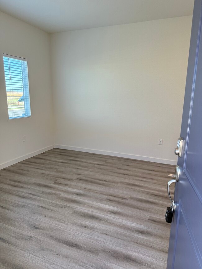 Building Photo - 8081 Trapper Ranch Rd