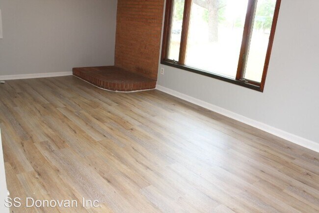 Foto del edificio - 3 br, 1.5 bath House - 6425 Morganton Road