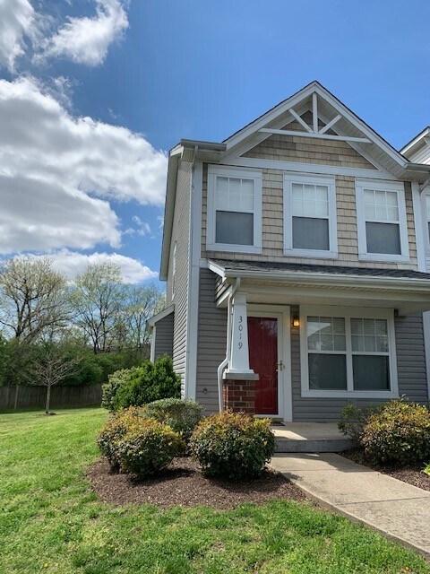 Building Photo - 3019 Harpeth Springs Dr