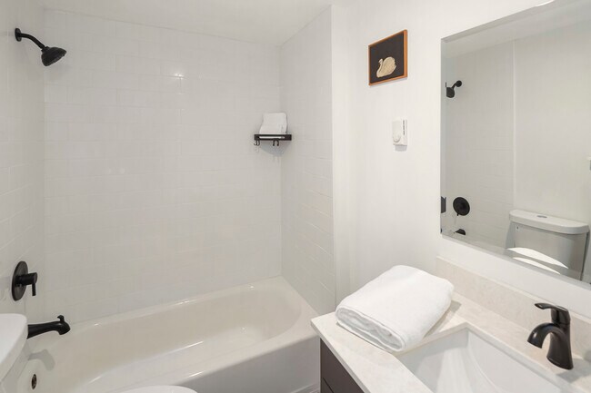 Foto del edificio - 5429 Renton Ave S