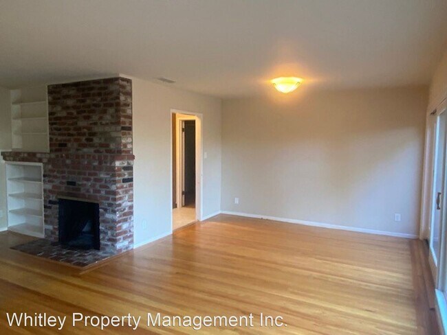 Building Photo - 4 br, 2.5 bath House - 140 E Floresta Way