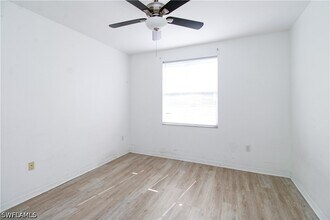 Building Photo - 7960 Preserve Cir