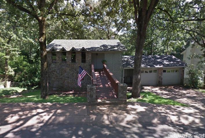 Primary Photo - 2213 Cedar Creek Rd