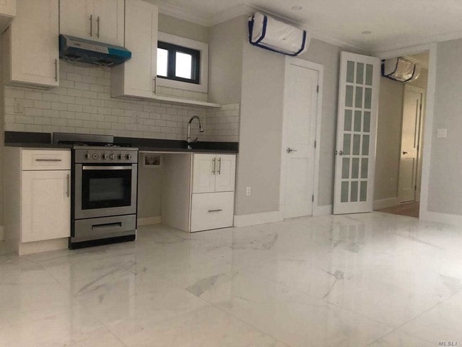 Foto del edificio - 37-29-37-87 87th St