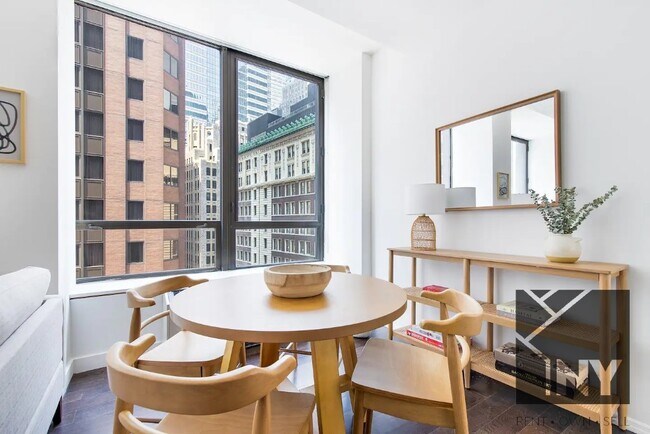 Foto del edificio - 99 Wall St