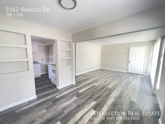 Building Photo - Tastefully Renovated 3 Bedroom Slab Home i...