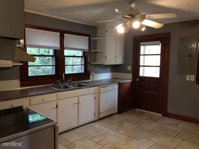 Building Photo - 2 br, 1 bath House - 108 S Avondale Road