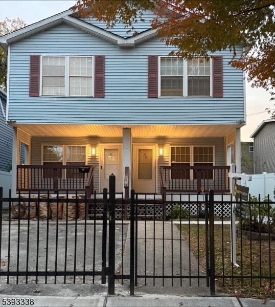 Foto del edificio - 90 Governor St