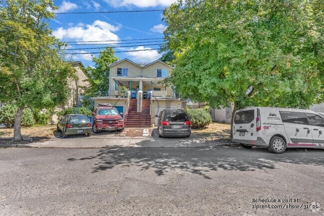 Building Photo - 1526 NE 68th Ave