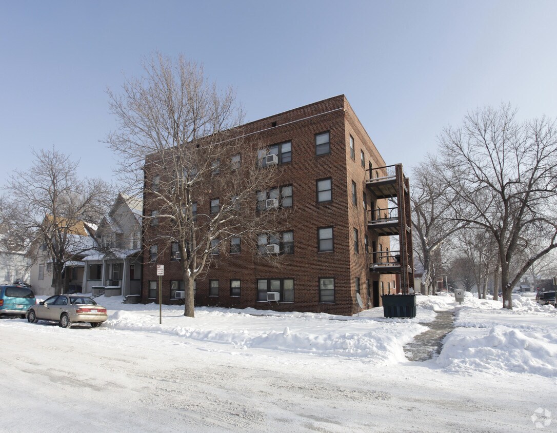 Primary Photo - 1202 F St