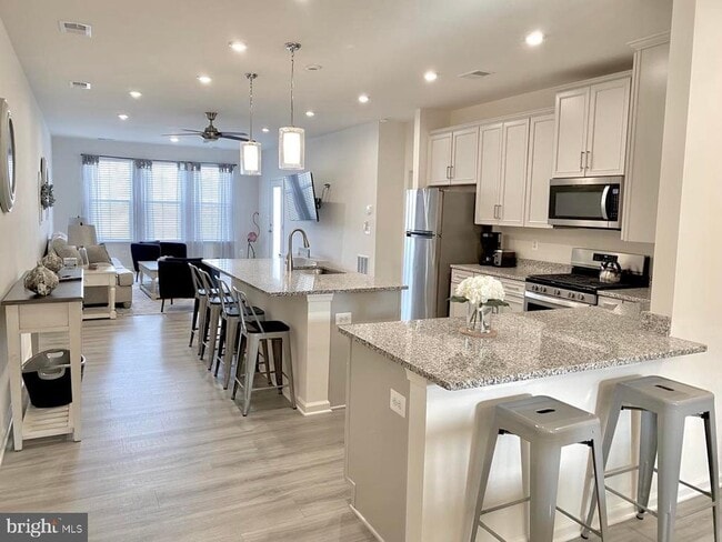 Building Photo - 38035 Cross Gate Rd