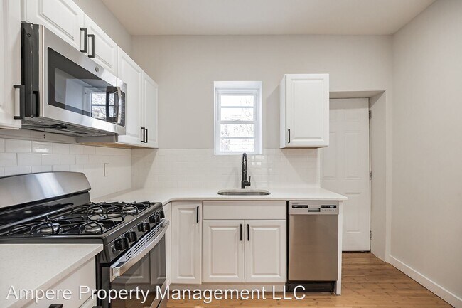 Foto del edificio - 3 br, 1 bath House - 5315 Yocum St