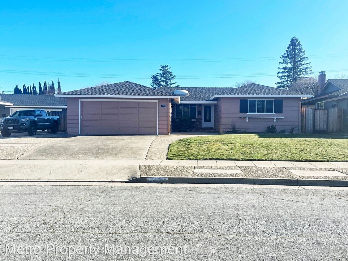 Primary Photo - 3 br, 2 bath House - 1546 Calinoma Dr