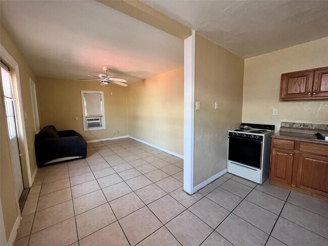 Building Photo - 12127 Gulf Blvd