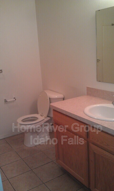 Foto del edificio - 3190 Chasewood Dr