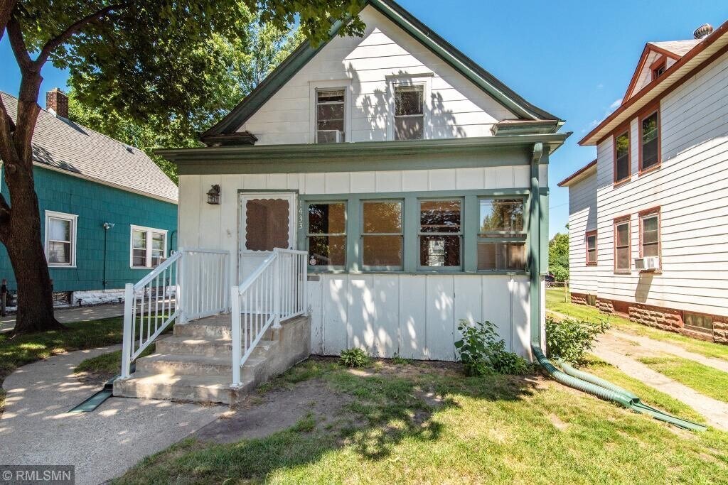 1433 Hewitt Ave, Saint Paul, MN 55104 House Rental in Saint Paul, MN