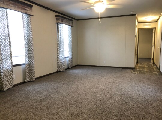 Foto del edificio - 906 Willow Ln