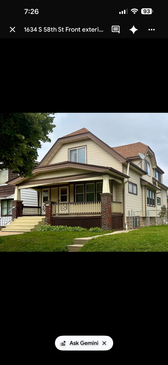 Building Photo - 1634 S 58th St