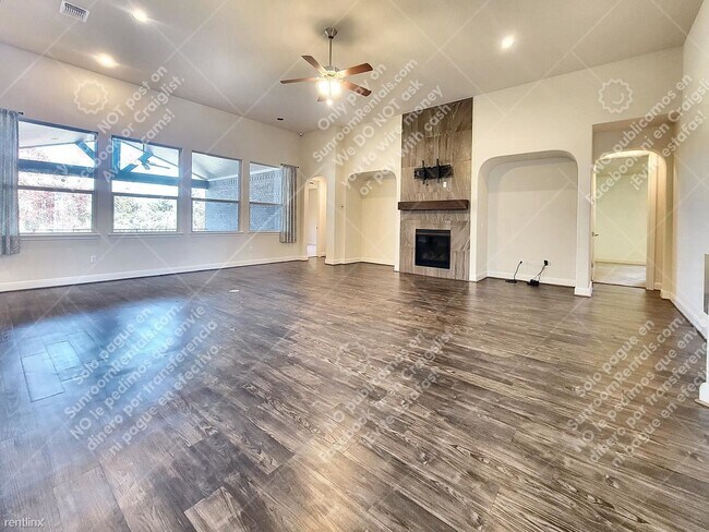 Foto del edificio - 4 br, 3.5 bath House - 139 Capstone Ct