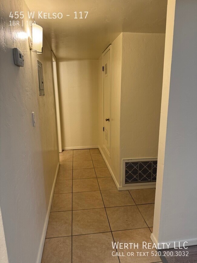 Foto del edificio - 455 W Kelso-117