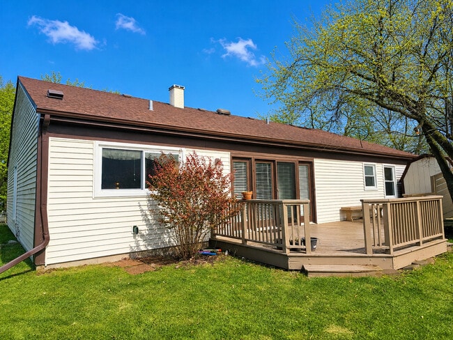 Building Photo - 2267 Norwich Ct
