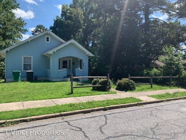 Foto del edificio - 2 br, 1 bath House - 1108 Cedrow Drive