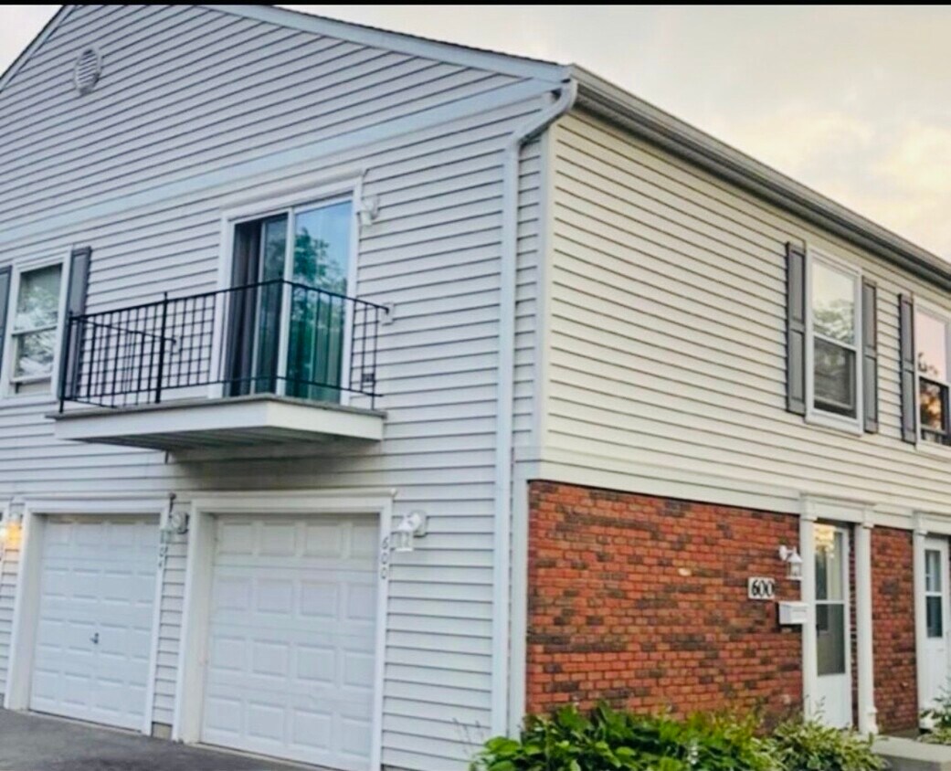 Primary Photo - 600 Academy Ct