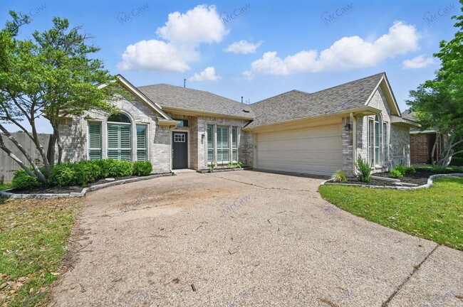 Photo - 544 Layton Dr House