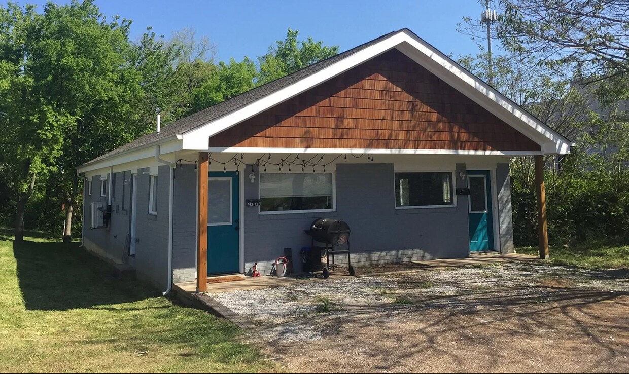 Primary Photo - 2728 Cowart St