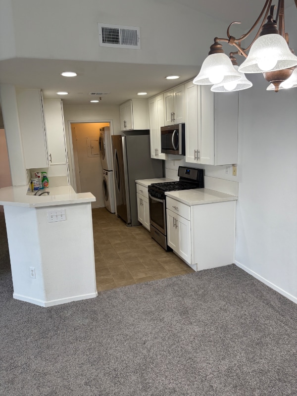 Foto del edificio - 1372 Nicolette Ave