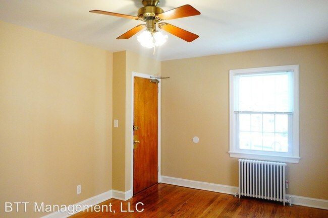 Foto del edificio - 8401 Greenwood Ave