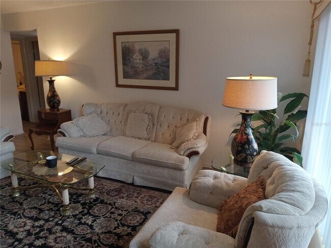 Building Photo - 2467 Finlandia Ln
