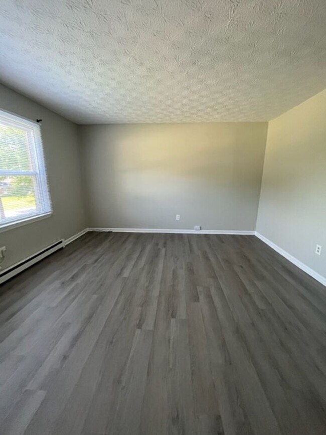 Foto del edificio - 314 Walters Ln