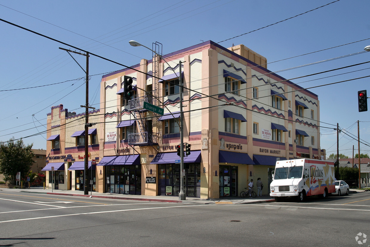 Primary Photo - Orange Avenue Apartments