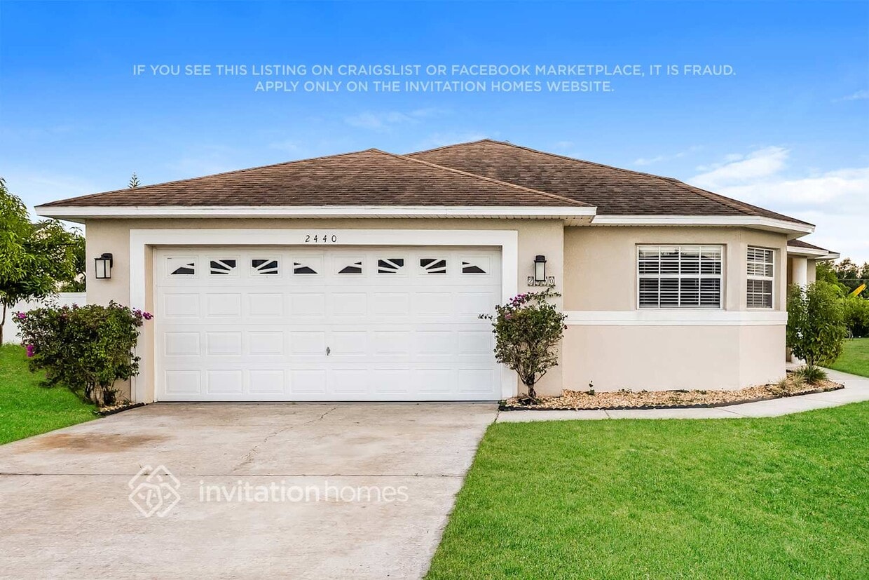 Primary Photo - 2440 Oak Mill Dr