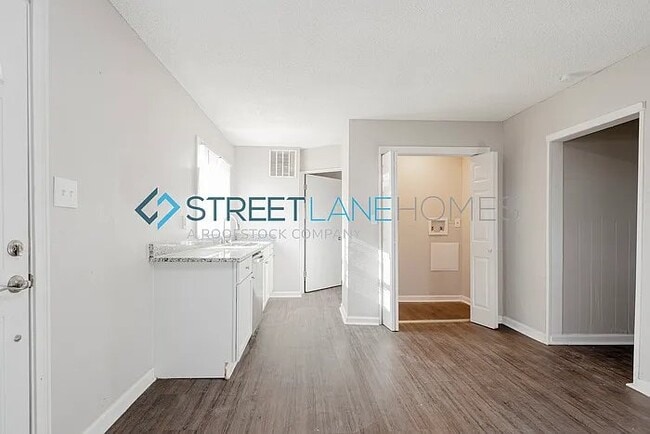 Foto del edificio - 723 3rd St