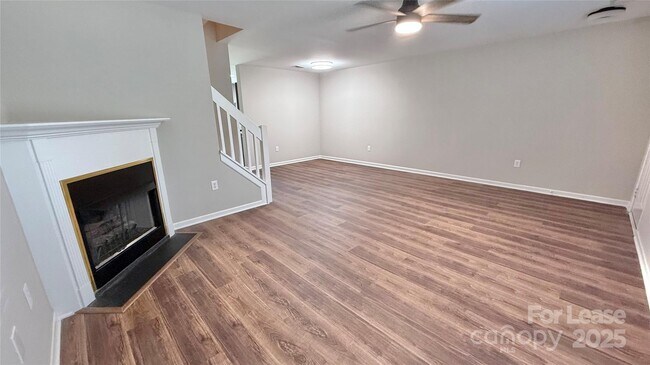 Foto del edificio - 12571 Bluestem Ln