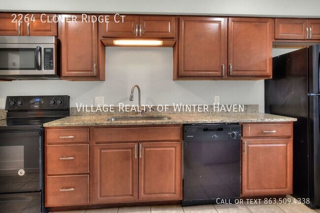 Building Photo - 2264 Clover Ridge Ct