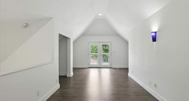 Foto del edificio - East Renton near Lake Kathleen MIL home - ...