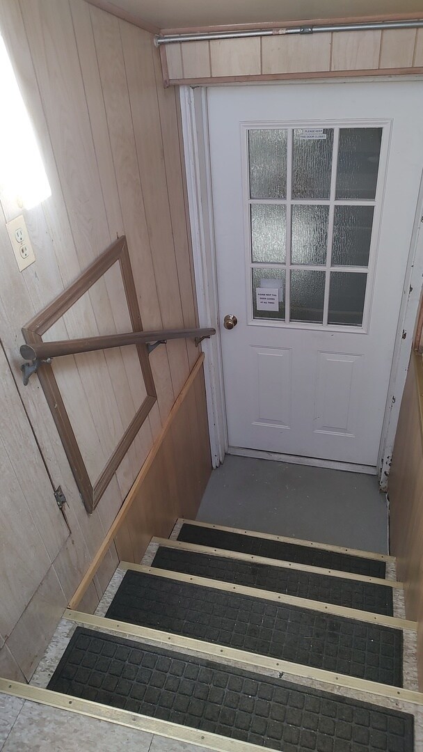 Foto del edificio - 1960 Illinois St