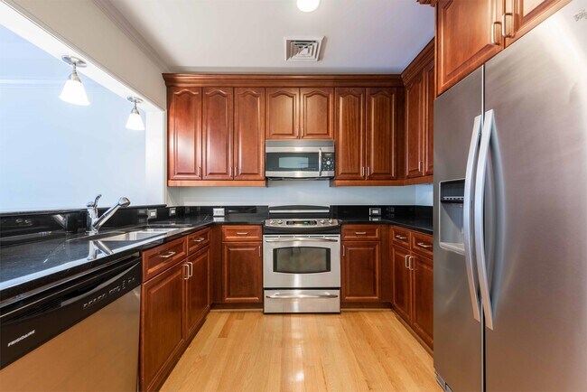 Foto del edificio - 401 13th St NE