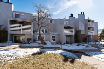 Building Photo - 7665 E Eastman Ave