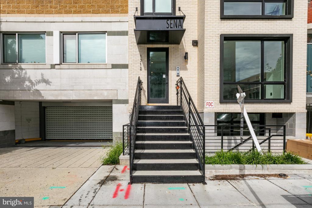 Primary Photo - 1312 13th St NW